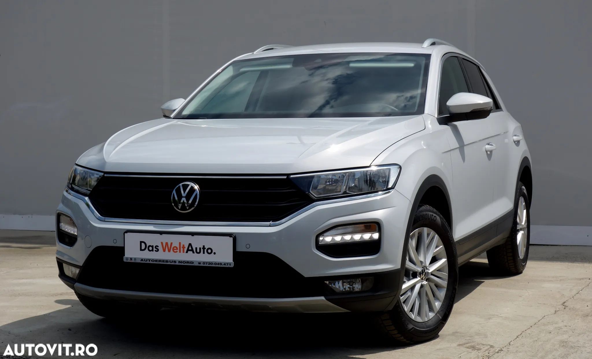 Volkswagen T-ROC - 1