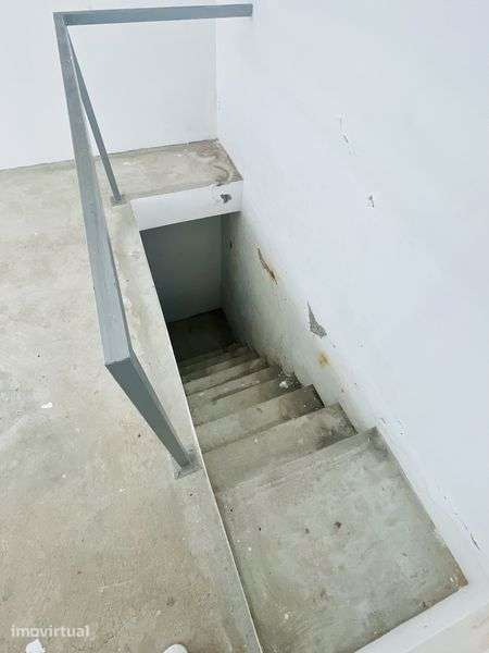Garagem box + cave centro de Aveiro - Grande imagem: 2/4