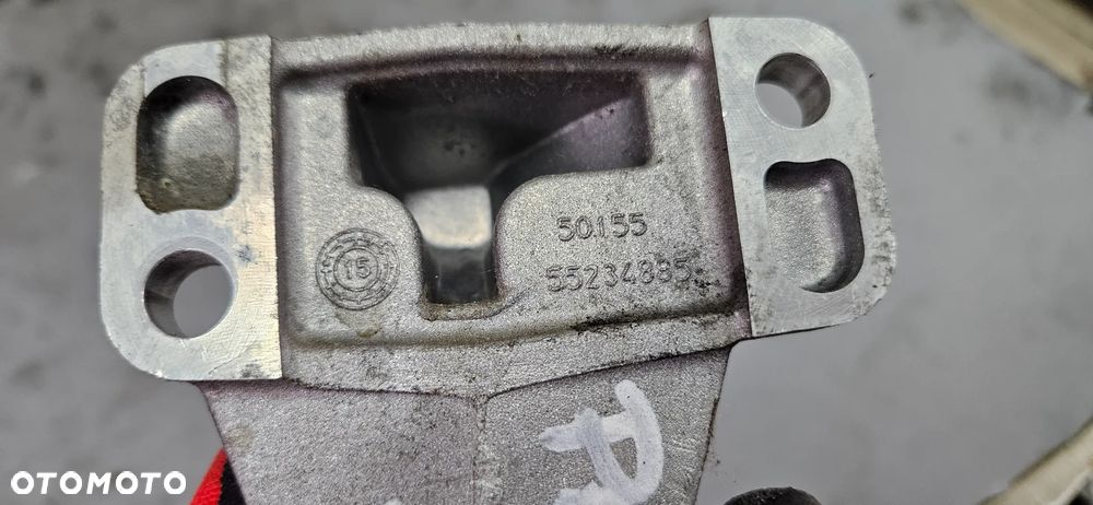 Łapa wspornik dyfra mostu Fiat Panda III 1,3 M-Jet 2016r 55234885 - 5