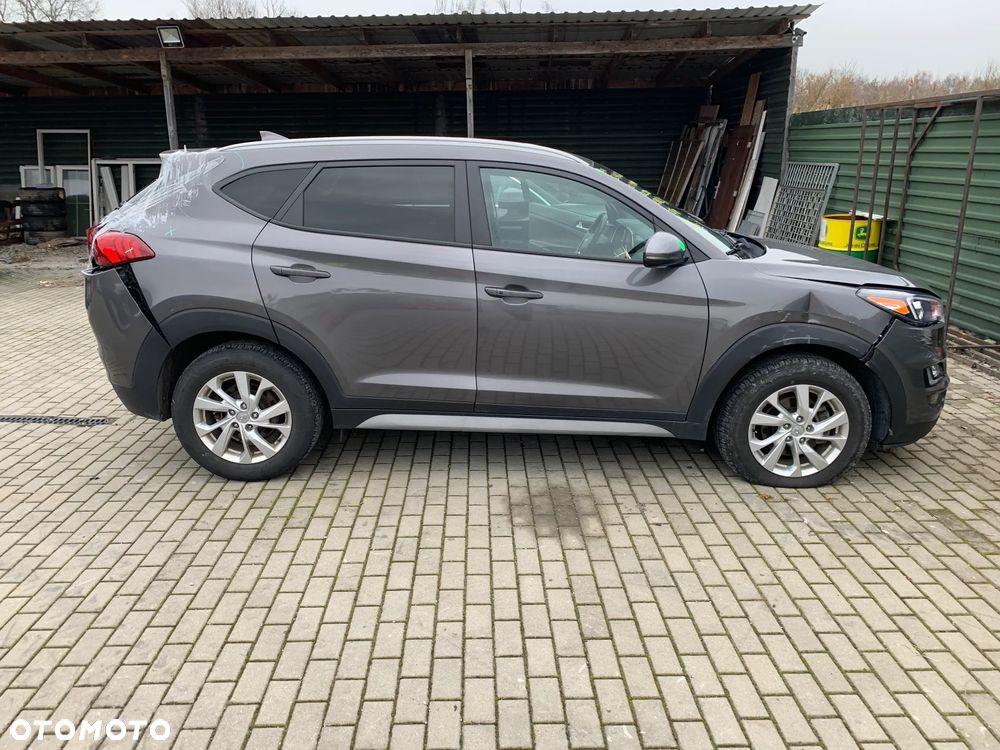 Hyundai Tucson - 1