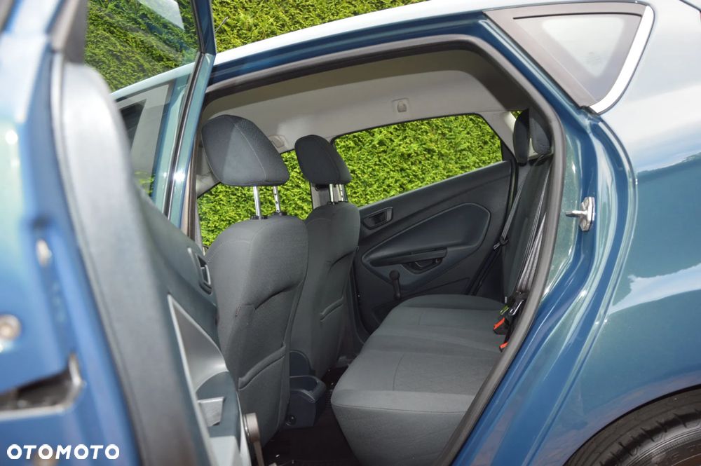 Ford Fiesta 1.6 Ghia EU5 - 12