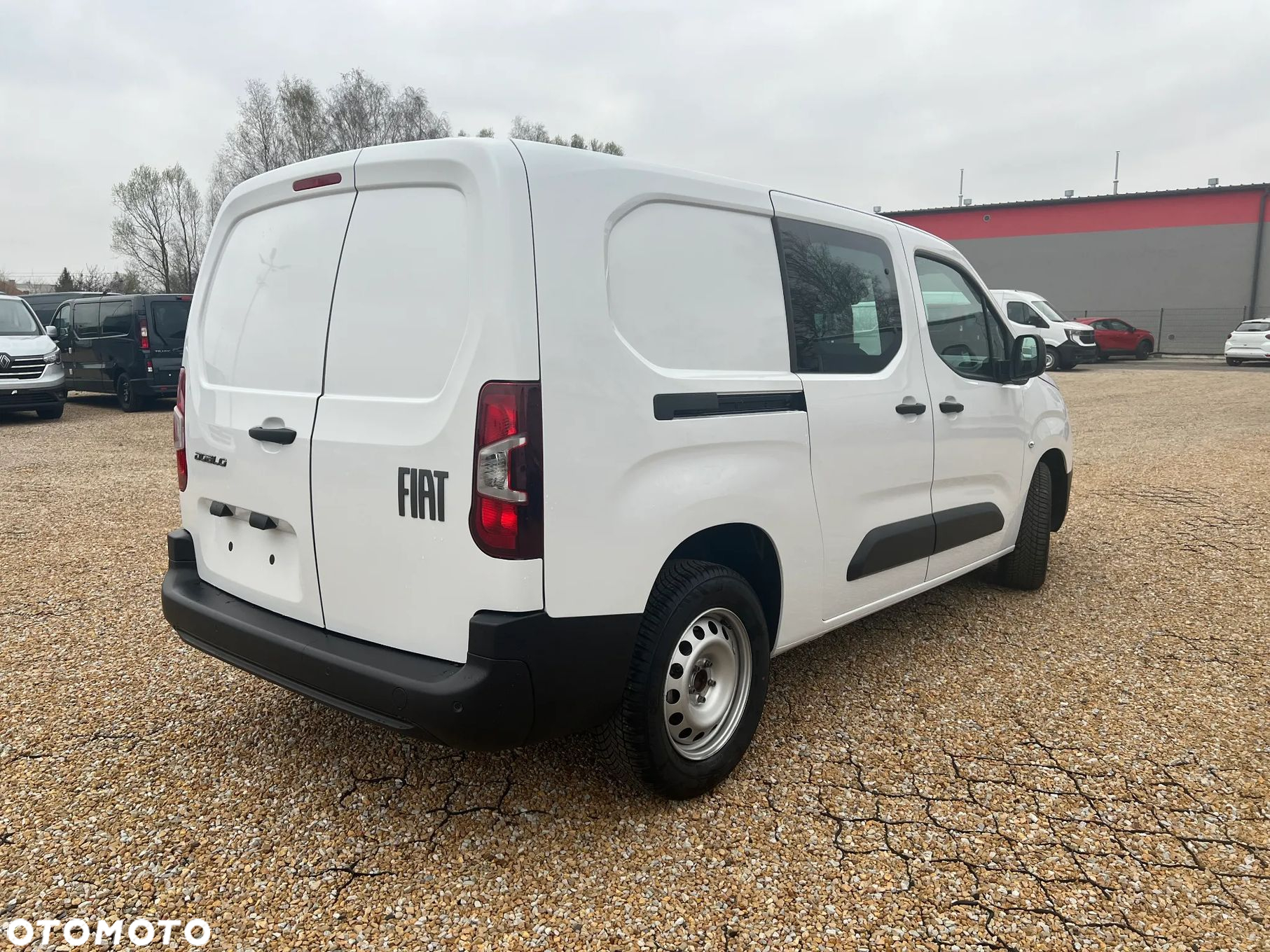 Fiat Doblo Maxi 5 miejsc - 7