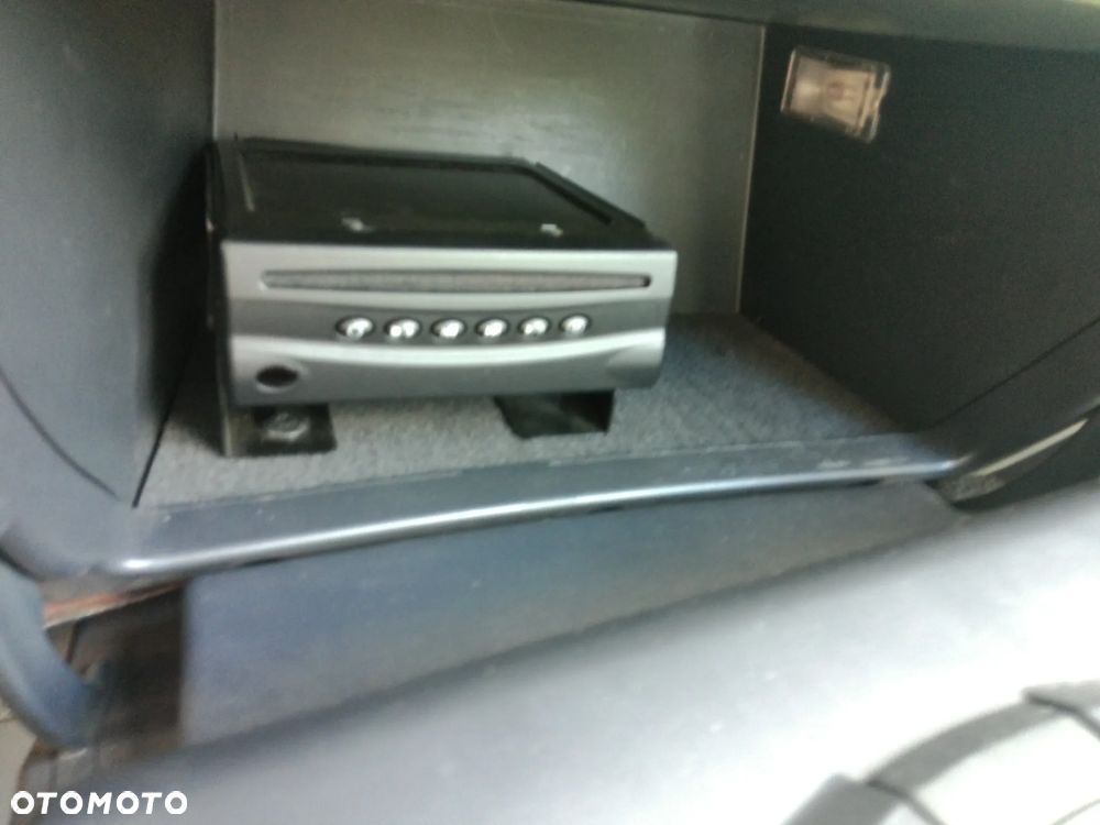 RENAULT ESPACE IV CD RADIO DVD MONITORY W ZAGLOWKACH - 8