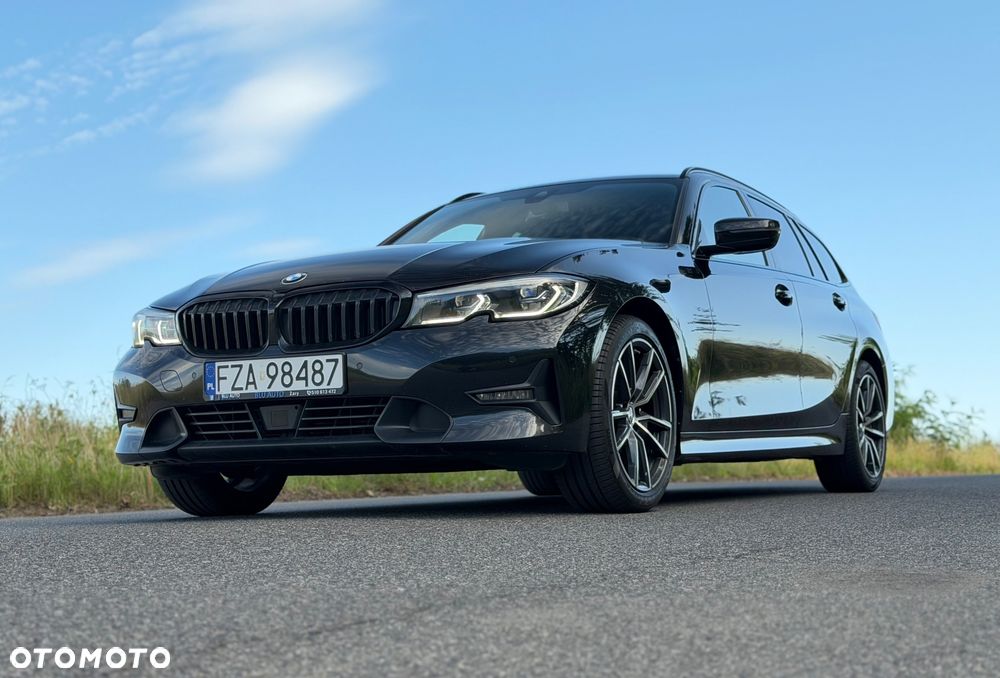 BMW Seria 3 320d Sport Line Shadow - 5