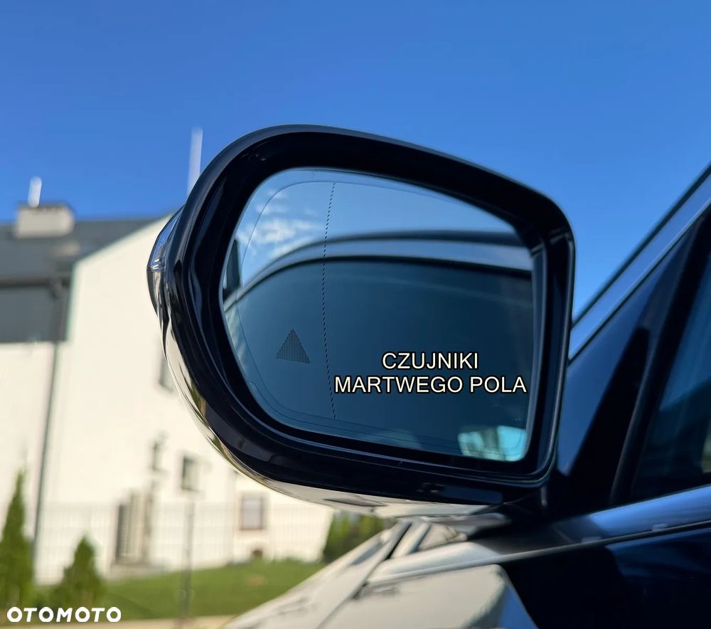 Mercedes-Benz Klasa E 300 Business Edition - 18