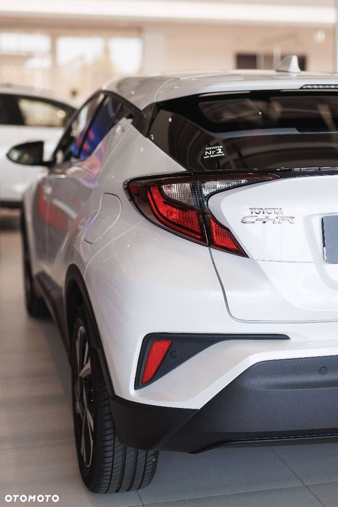 Toyota C-HR - 21
