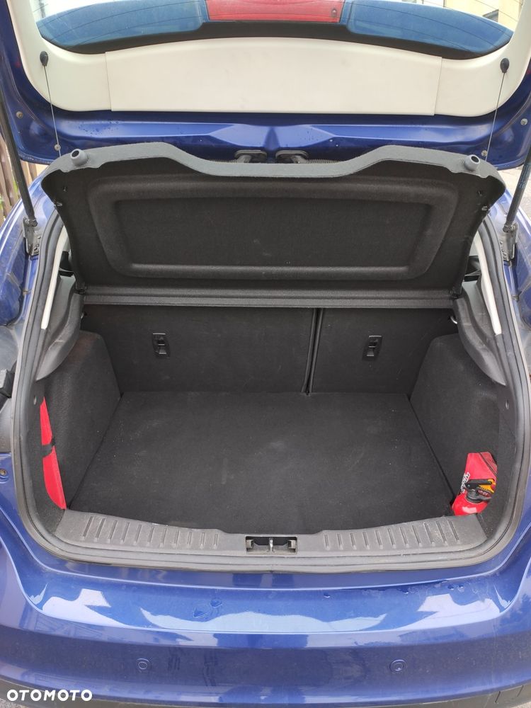 Ford Focus 1.5 EcoBoost STart-Stopp-System TITANIUM - 6