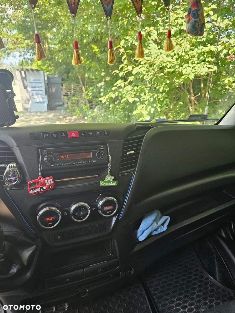 Iveco 35C17 - 11