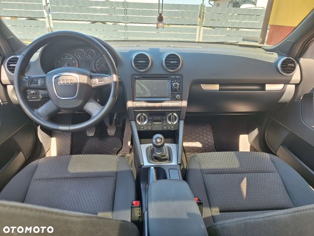 Audi A3 Sportback 1.4 TFSI Attraction - 6