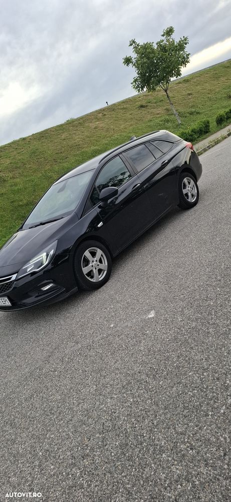 Opel Astra 1.6 CDTI ECOTEC ECOFlex Start/Stop Enjoy - 2