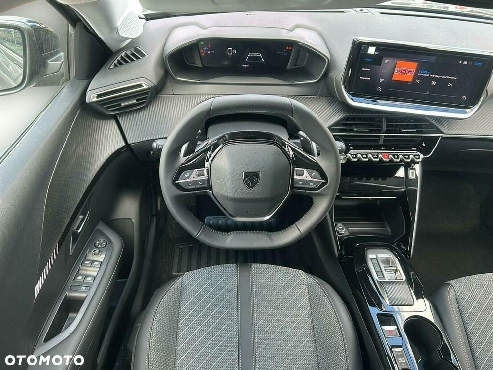 Peugeot 208 1.2 mHEV Allure - 7