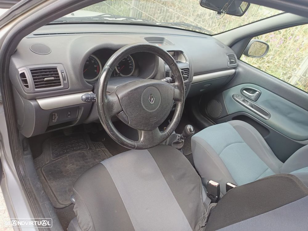 Renault Clio 1.2 16V Dynamique - 6