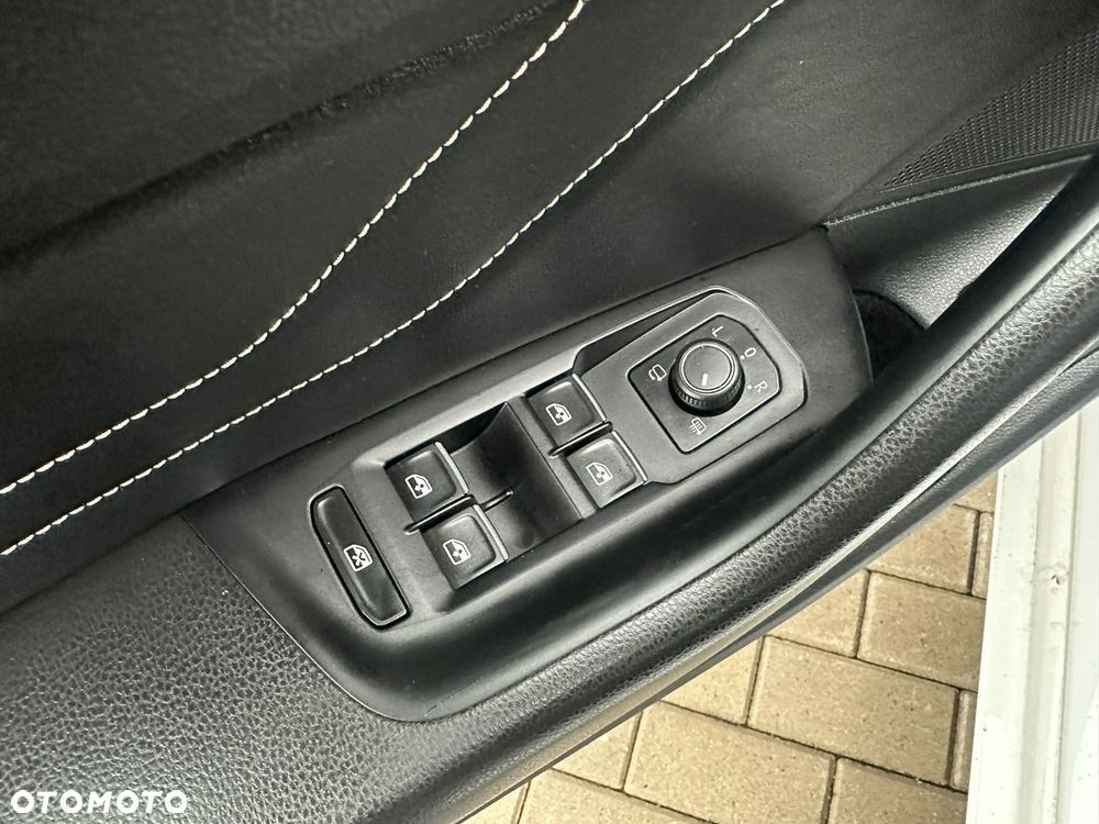 Volkswagen Arteon 2.0 TDI Elegance DSG - 27