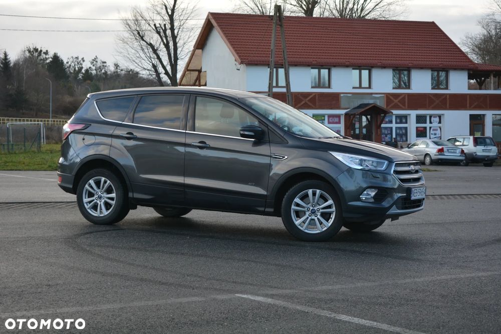 Ford Kuga - 8