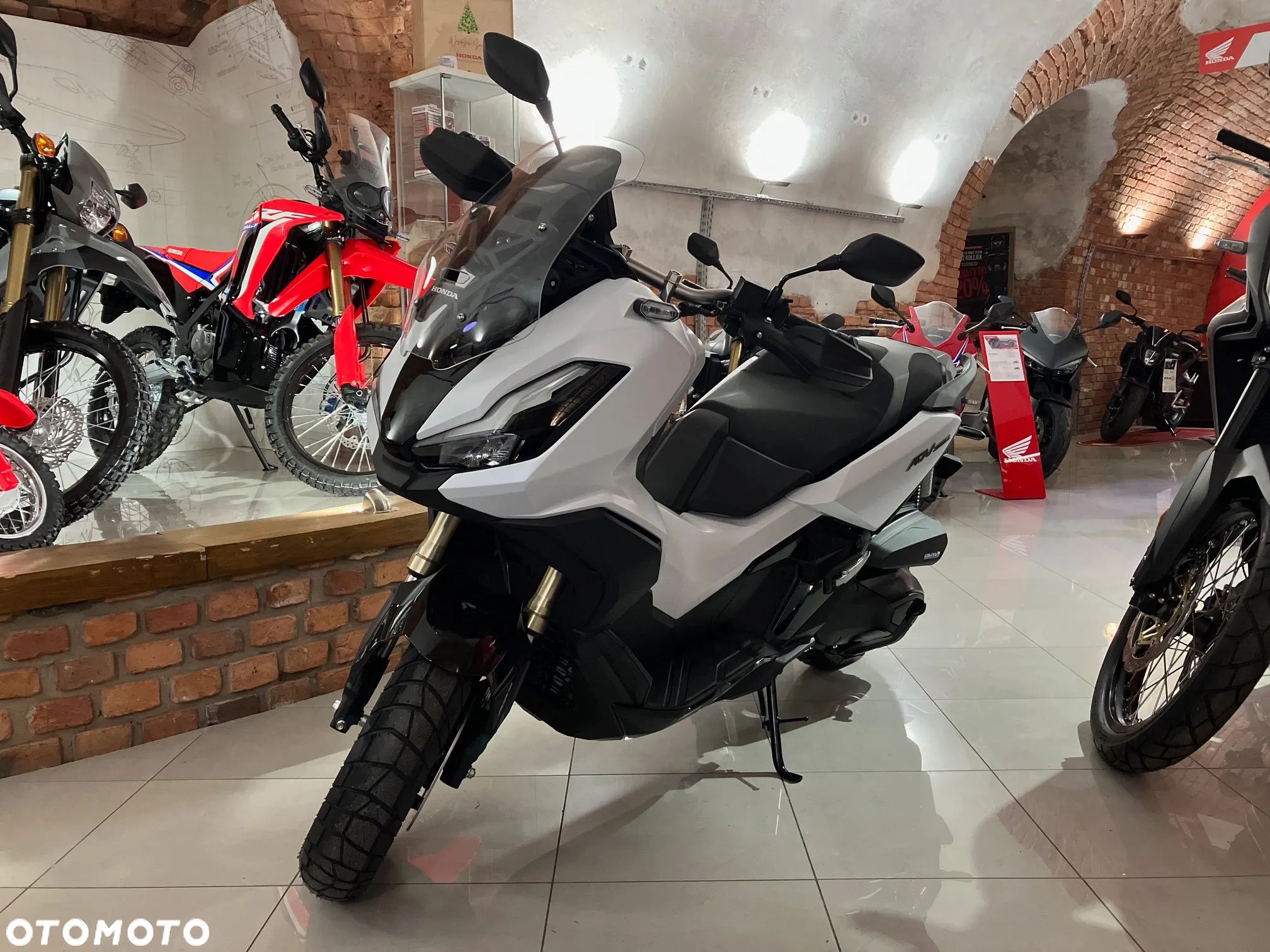 Honda Inny - 1