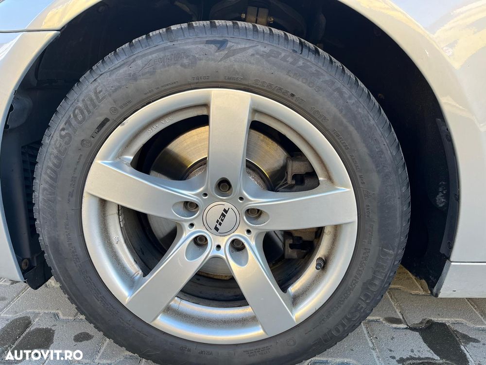 BMW Seria 5 520d - 31