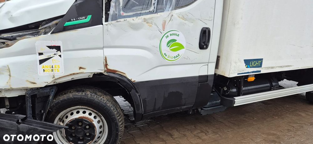 Iveco DAILY VI 35S14N - 12