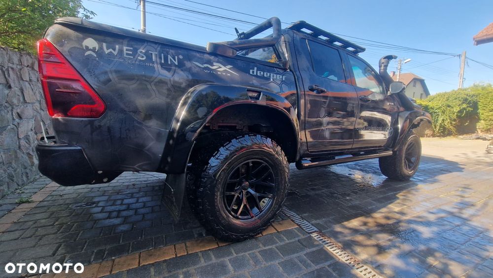 Toyota Hilux 2.8 D-4D Double Cab Invincible 4x4 - 18