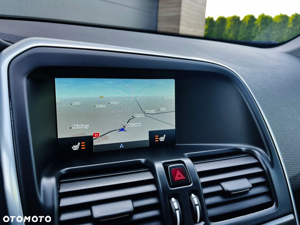 Volvo XC 60 T5 Geartronic Summum - 26