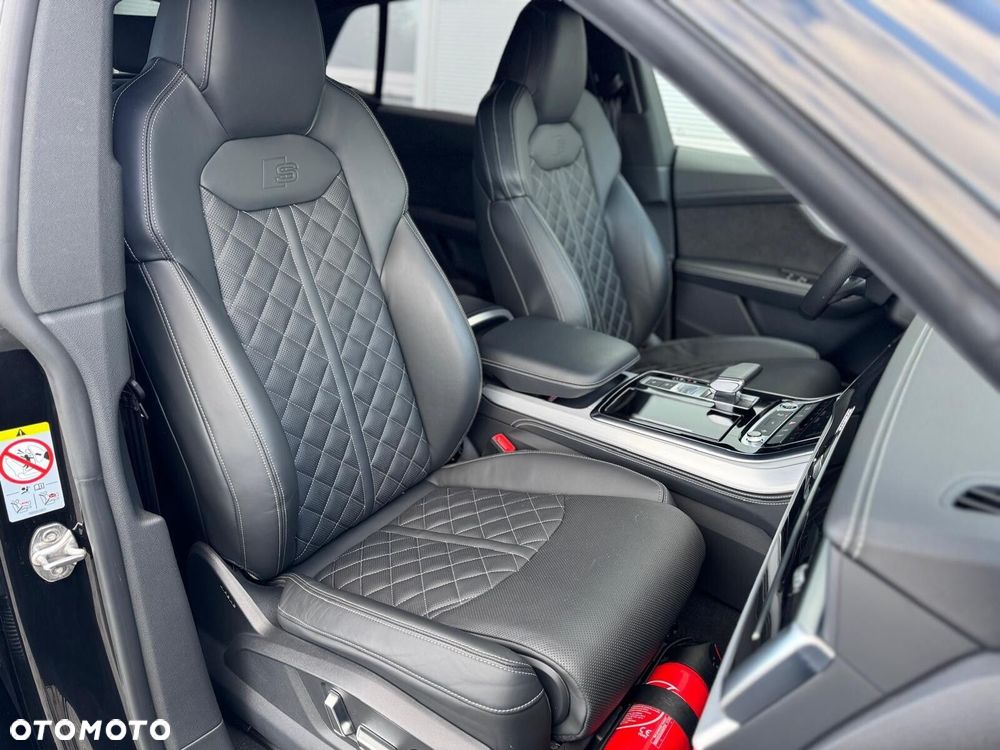 Audi Q8 - 37