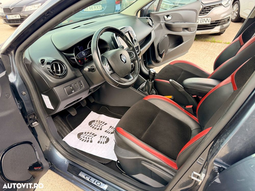 Renault Clio - 16