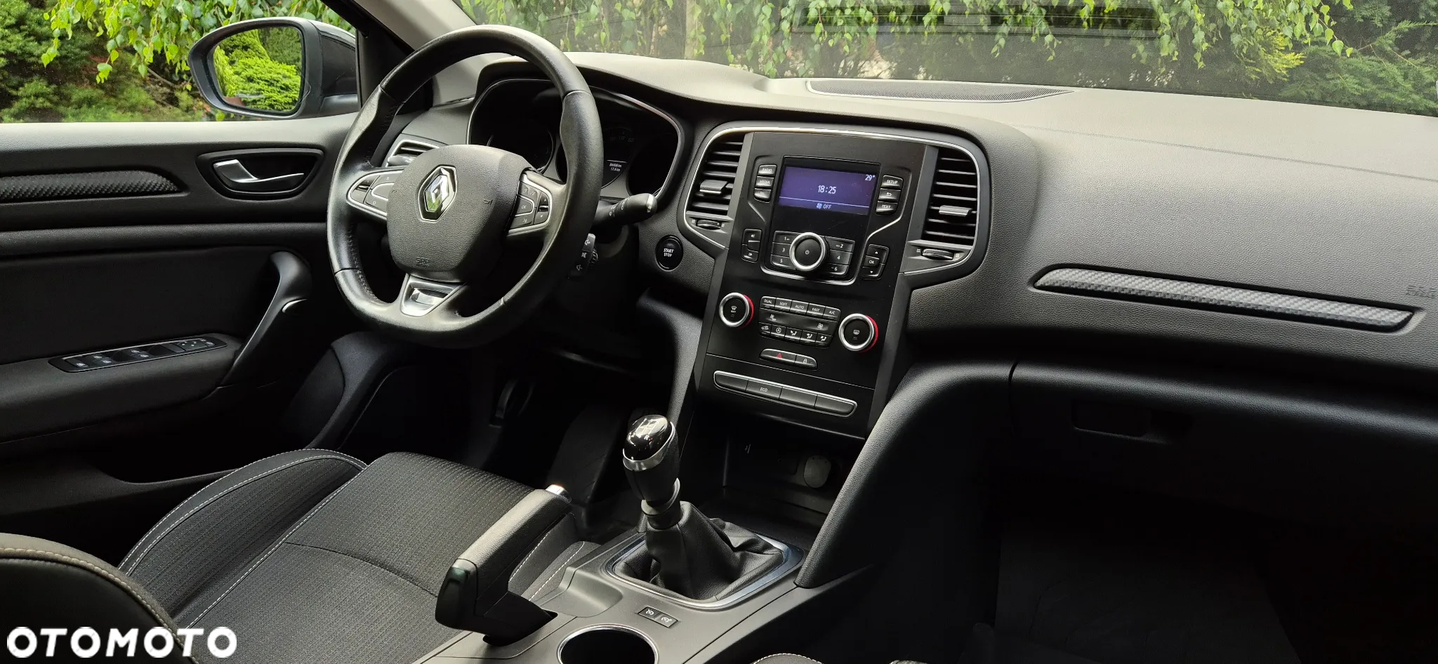 Renault Megane 1.6 SCe Limited - 8