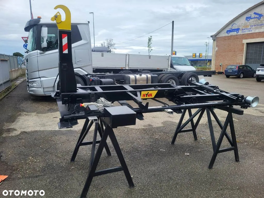 Hakowiec Skrzynia Kiper Wywrot Iveco Daily - 4