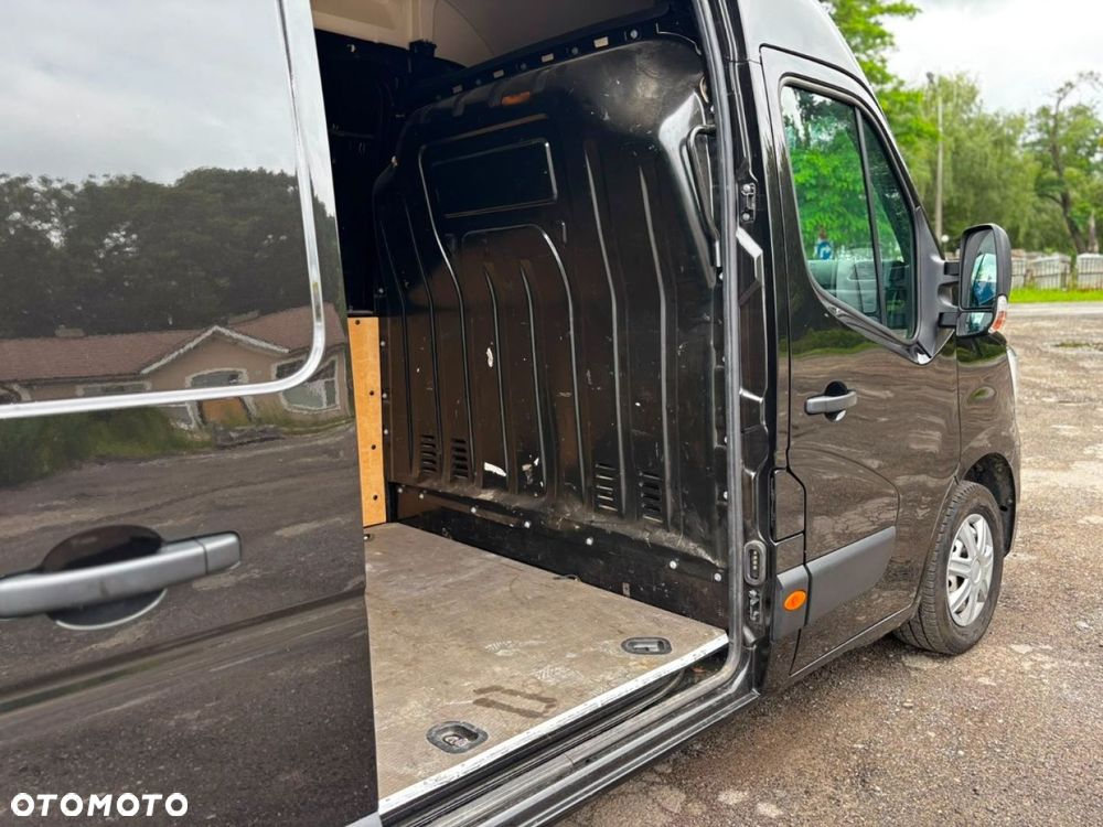 Renault Master Furgon Blaszak L3H3 - 19