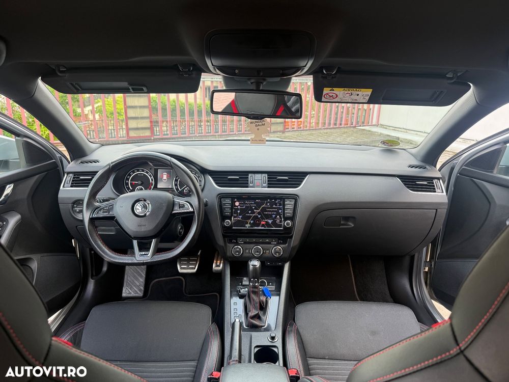 Skoda Octavia 2.0 TDI DSG RS - 21