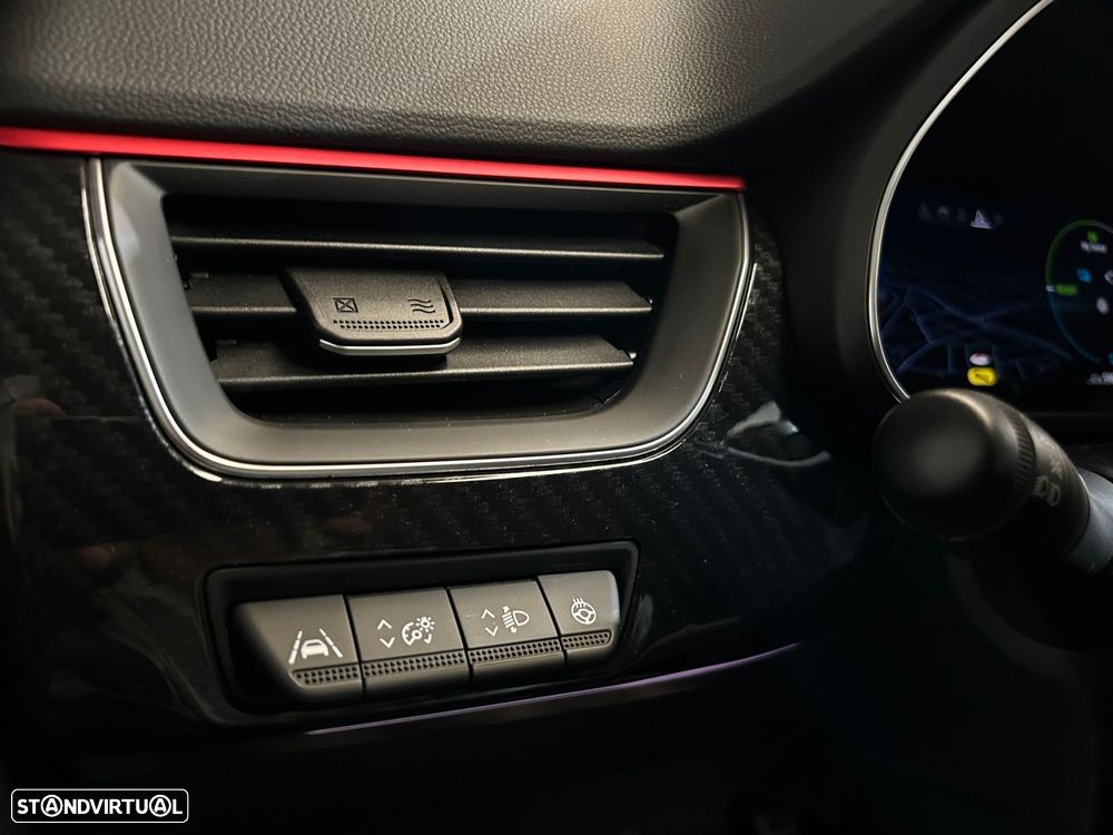 Renault Arkana 1.6 E-Tech R.S.Line - 40