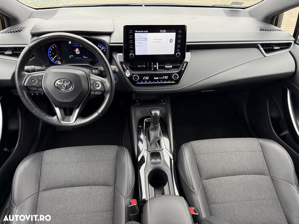 Toyota Corolla 1.8 HSD Exclusive - 8