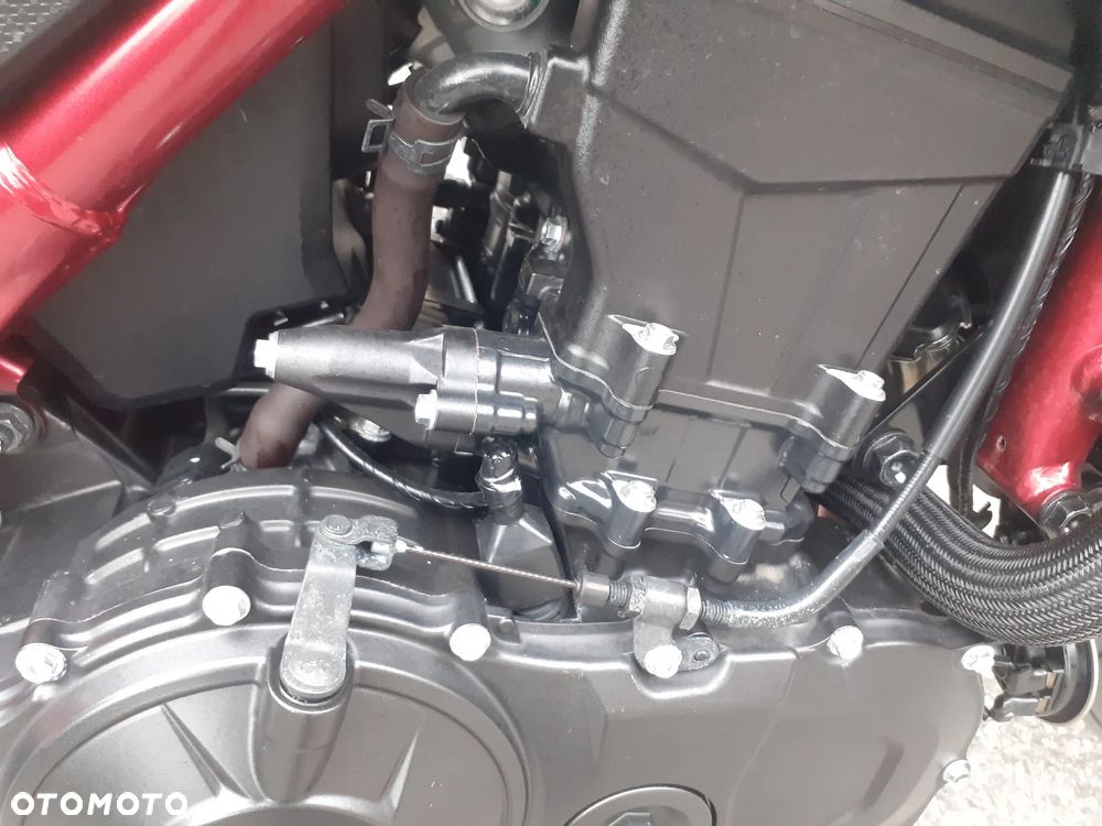 Honda CB - 22