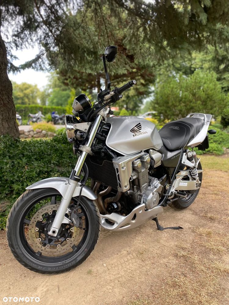 Honda CB - 11