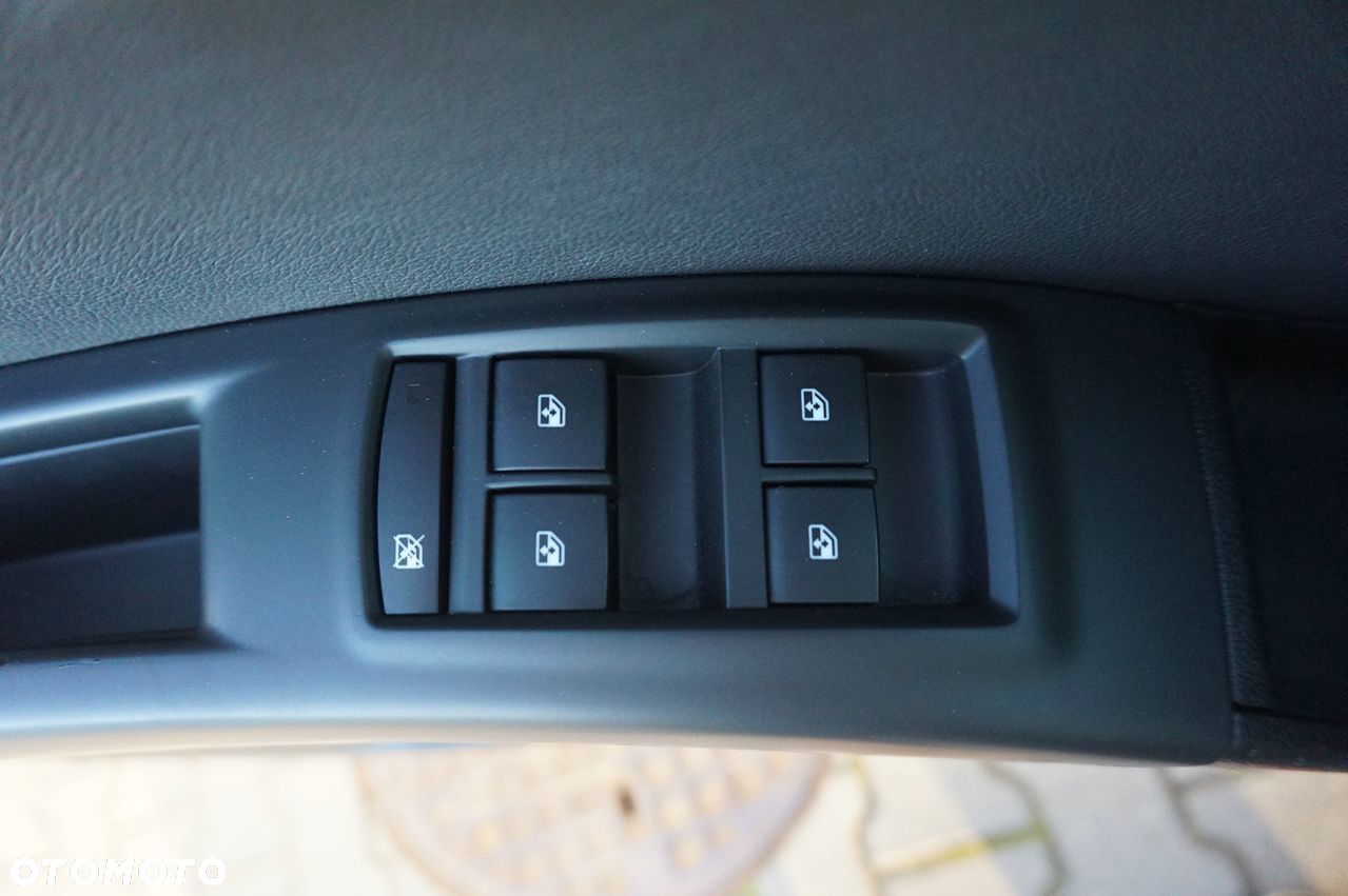 Opel Meriva - 13
