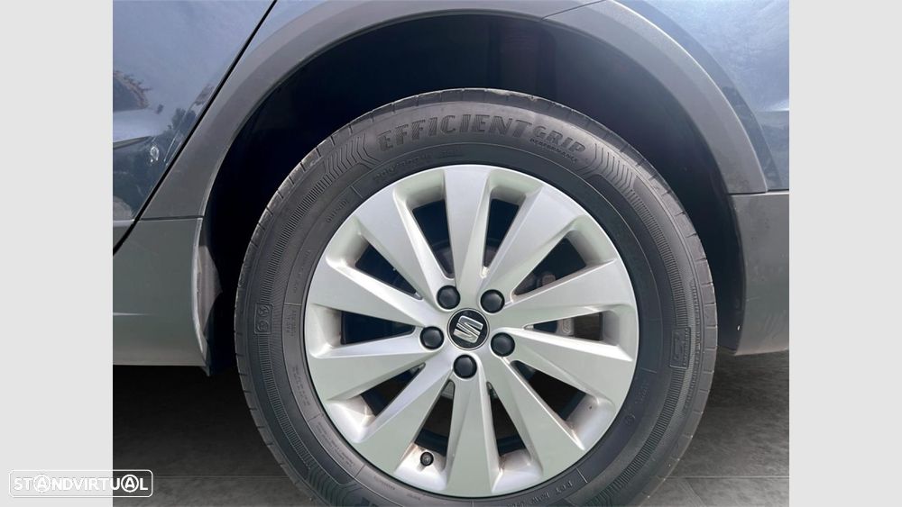 SEAT Arona - 11