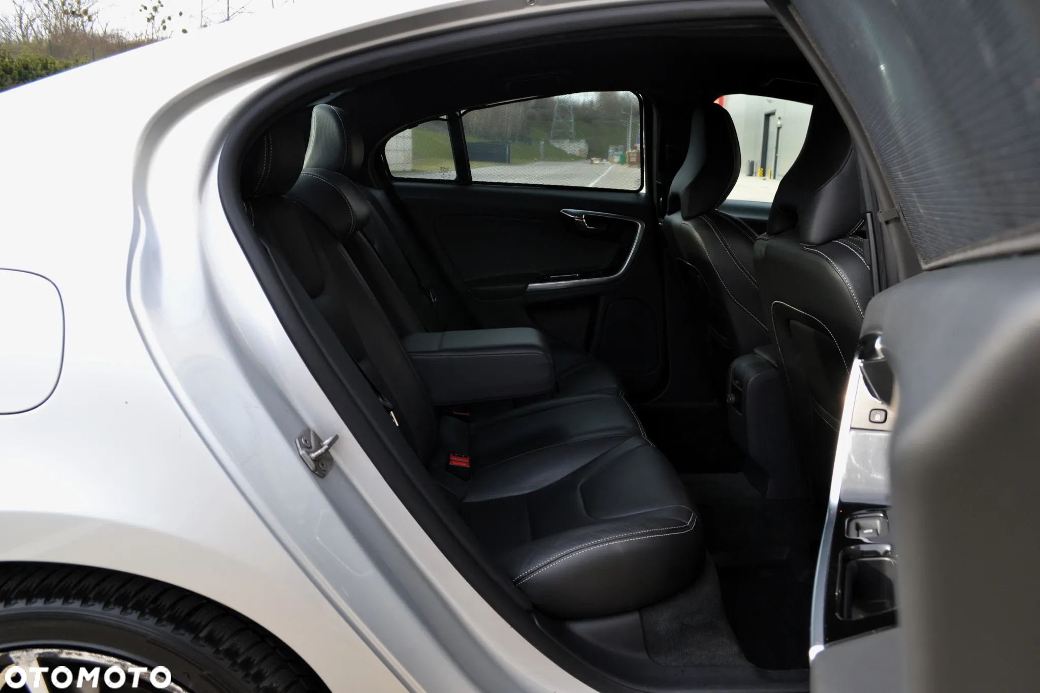 Volvo S60 D3 Drive-E Summum - 12