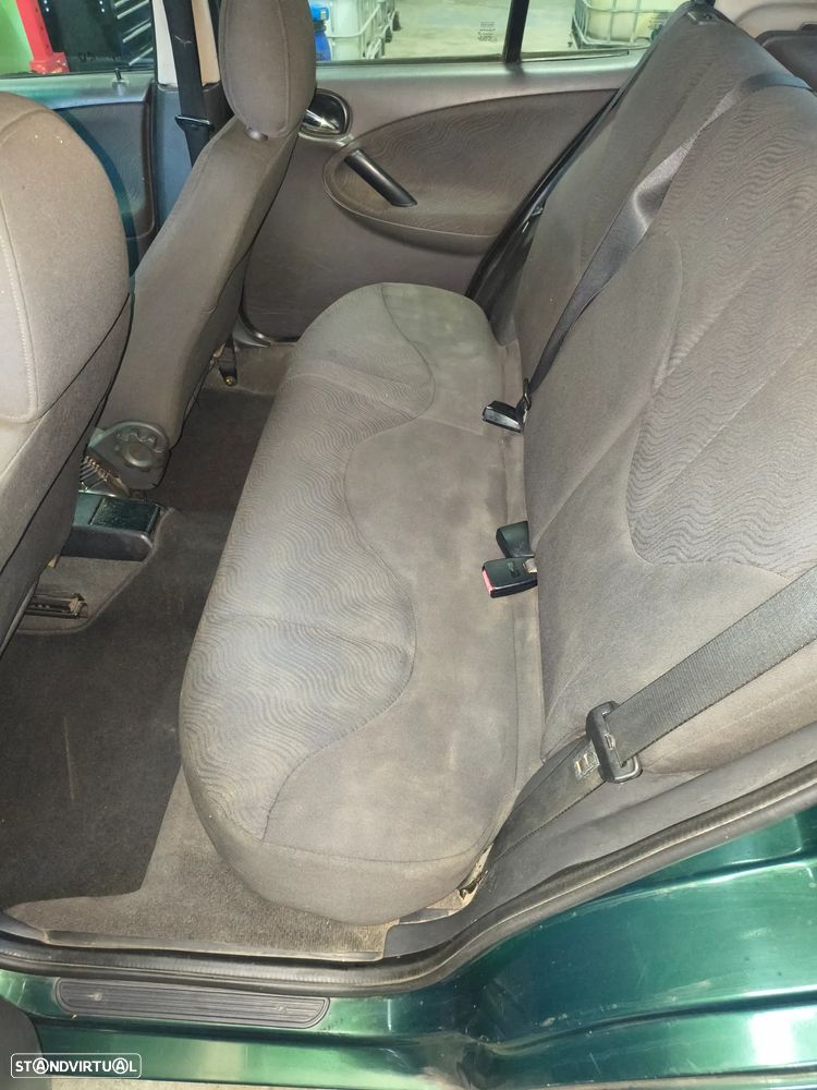 Rover 25 1.4 Classic - 10
