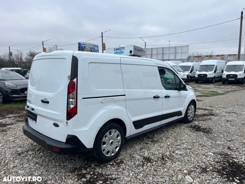 Ford Transit Connect - 4