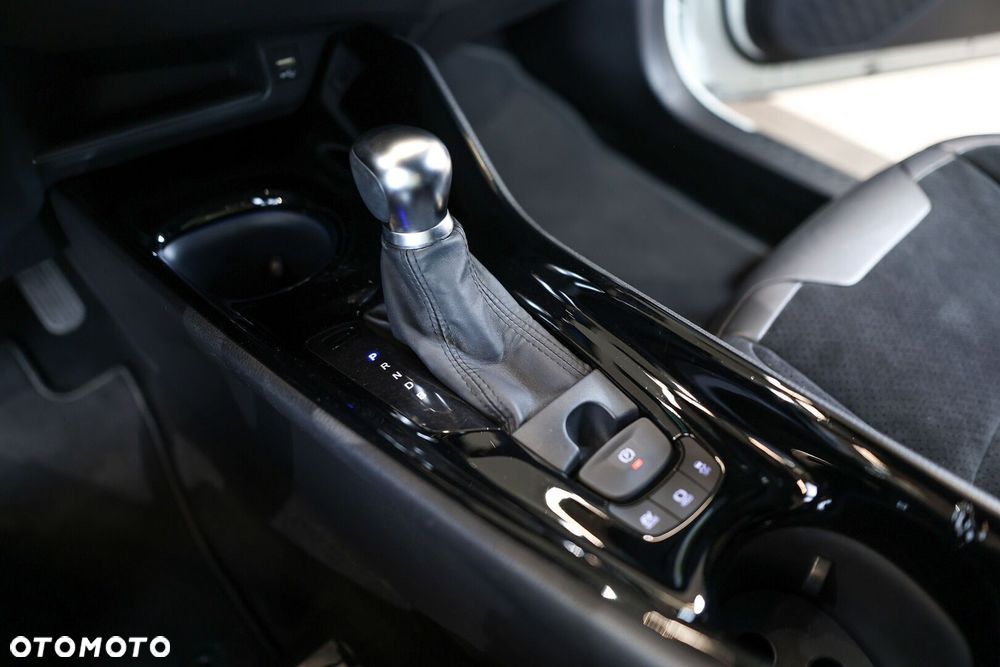 Toyota C-HR 1.8 Hybrid Selection - 22