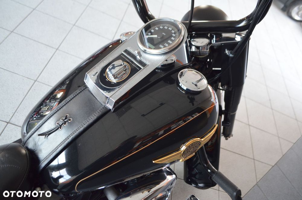 Harley-Davidson Softail Fat Boy - 34