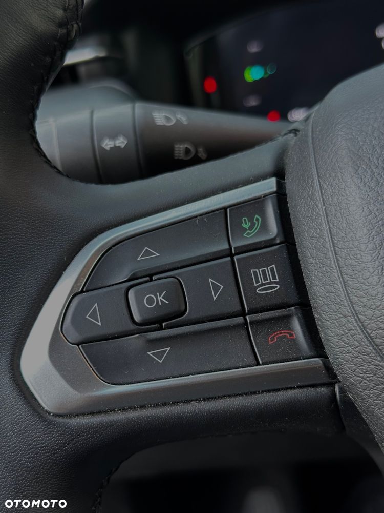 Jeep Compass - 34