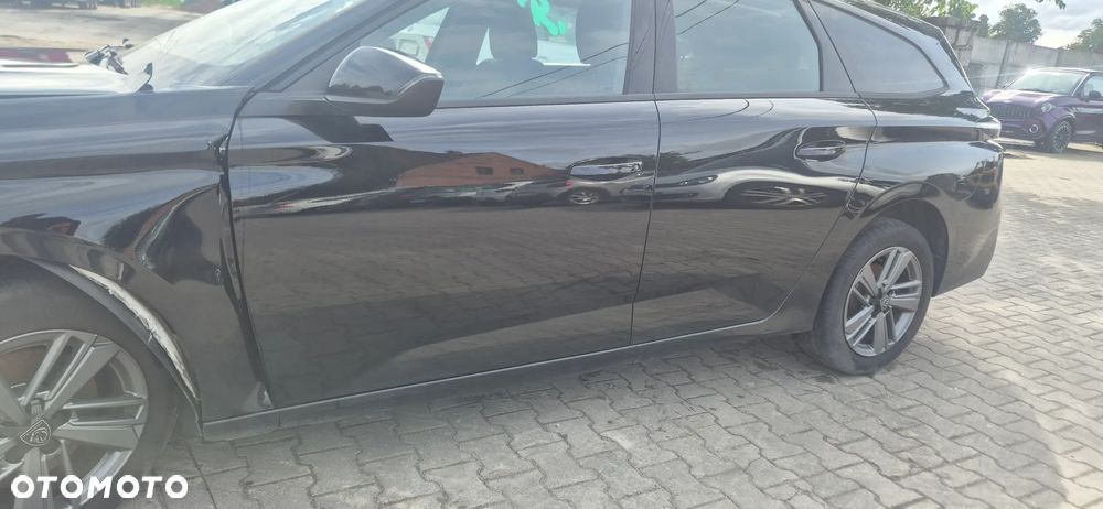 Peugeot 308 1.2 PureTech Allure Pack S&S EAT8 - 10