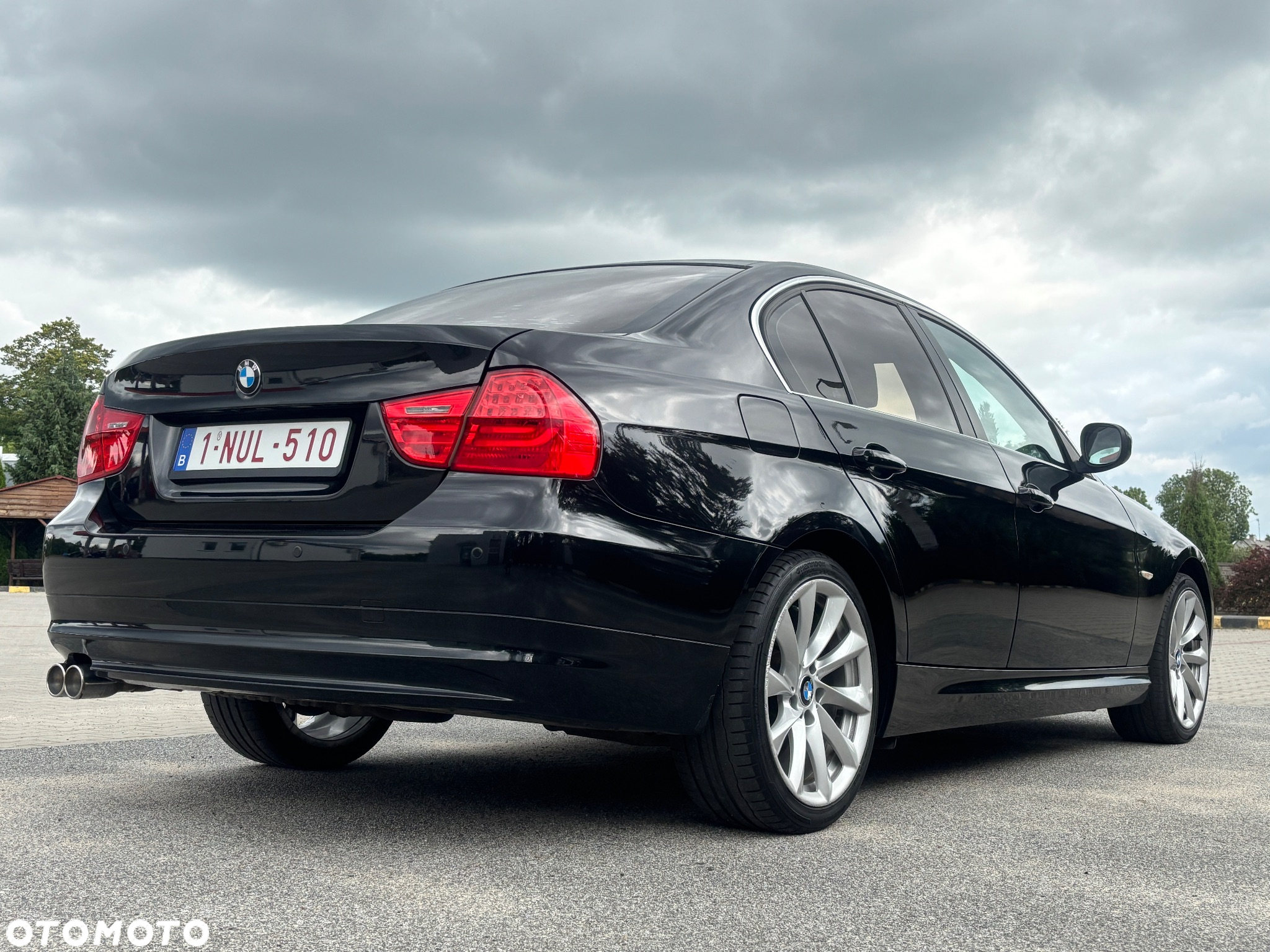 BMW Seria 3 318d - 11