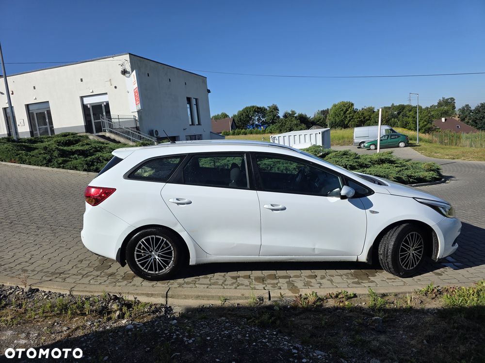 Kia Ceed 1.6 CRDi M - 8