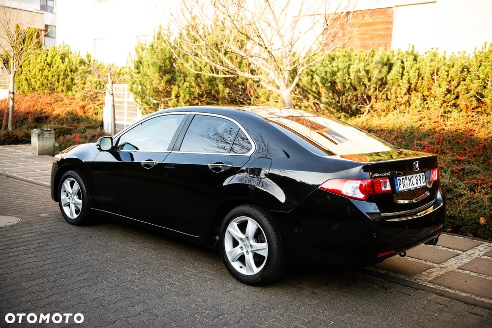 Honda Accord 2.0 Executive - 4