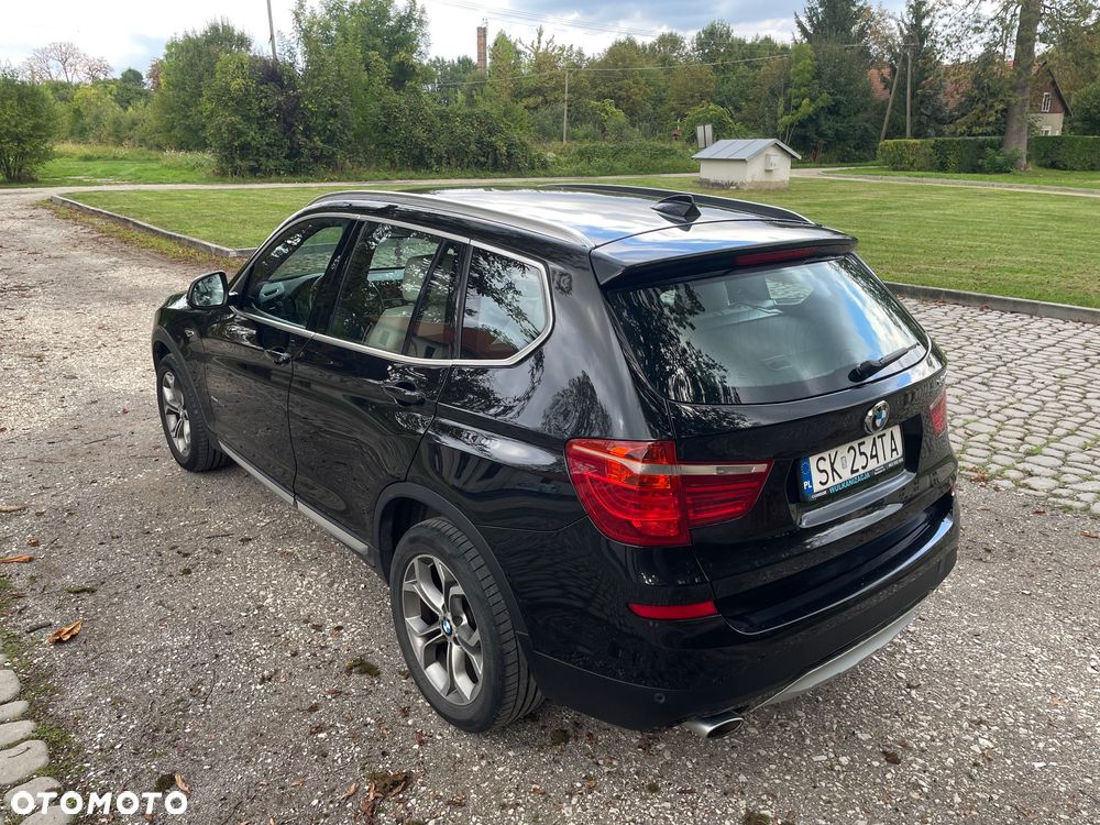 BMW X3 xDrive20d xLine - 14