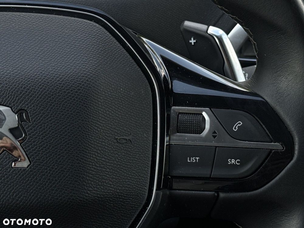 Peugeot 3008 - 17