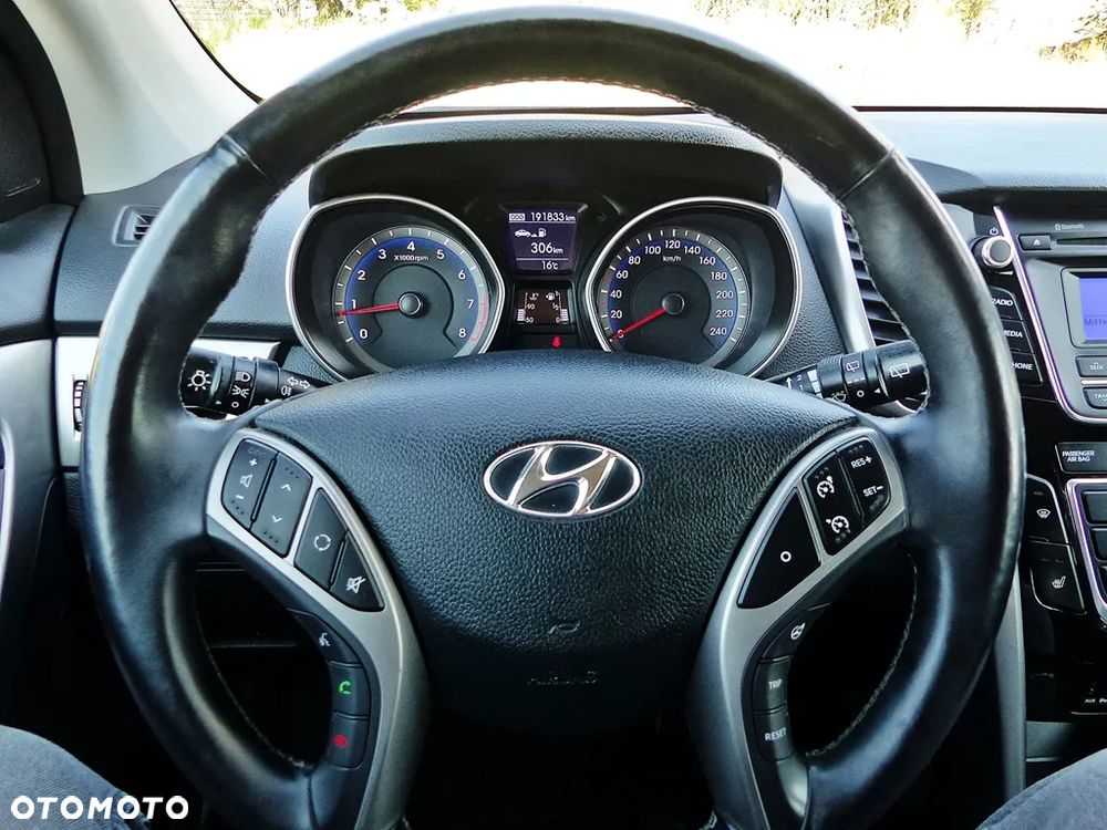 Hyundai i30 1.4 Advantage - 27