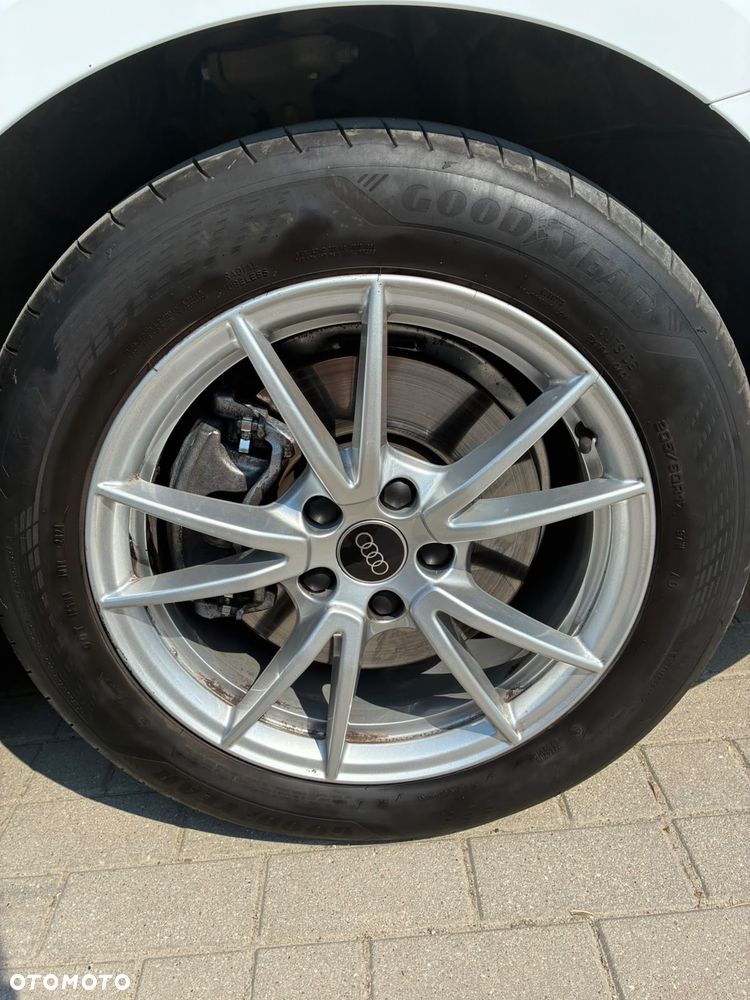 Audi A5 Limousine - 12