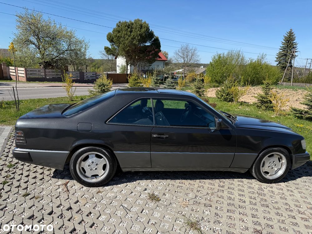 Mercedes-Benz W124 (1984-1993) - 8